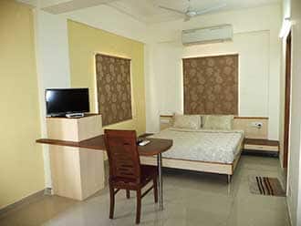 Hotel Orion Serviced Apartment -7, Ahmedabad 3